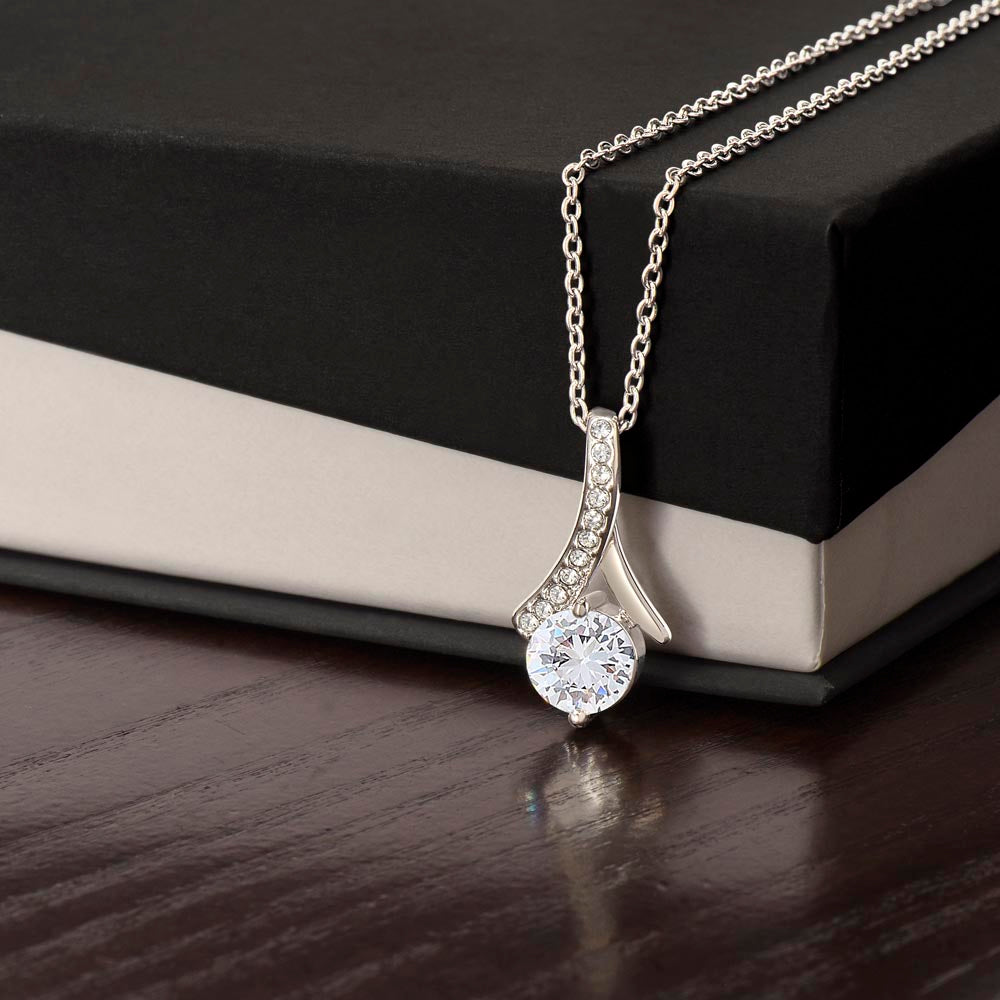 Forever Yours – Dainty Necklace With Sparkle
