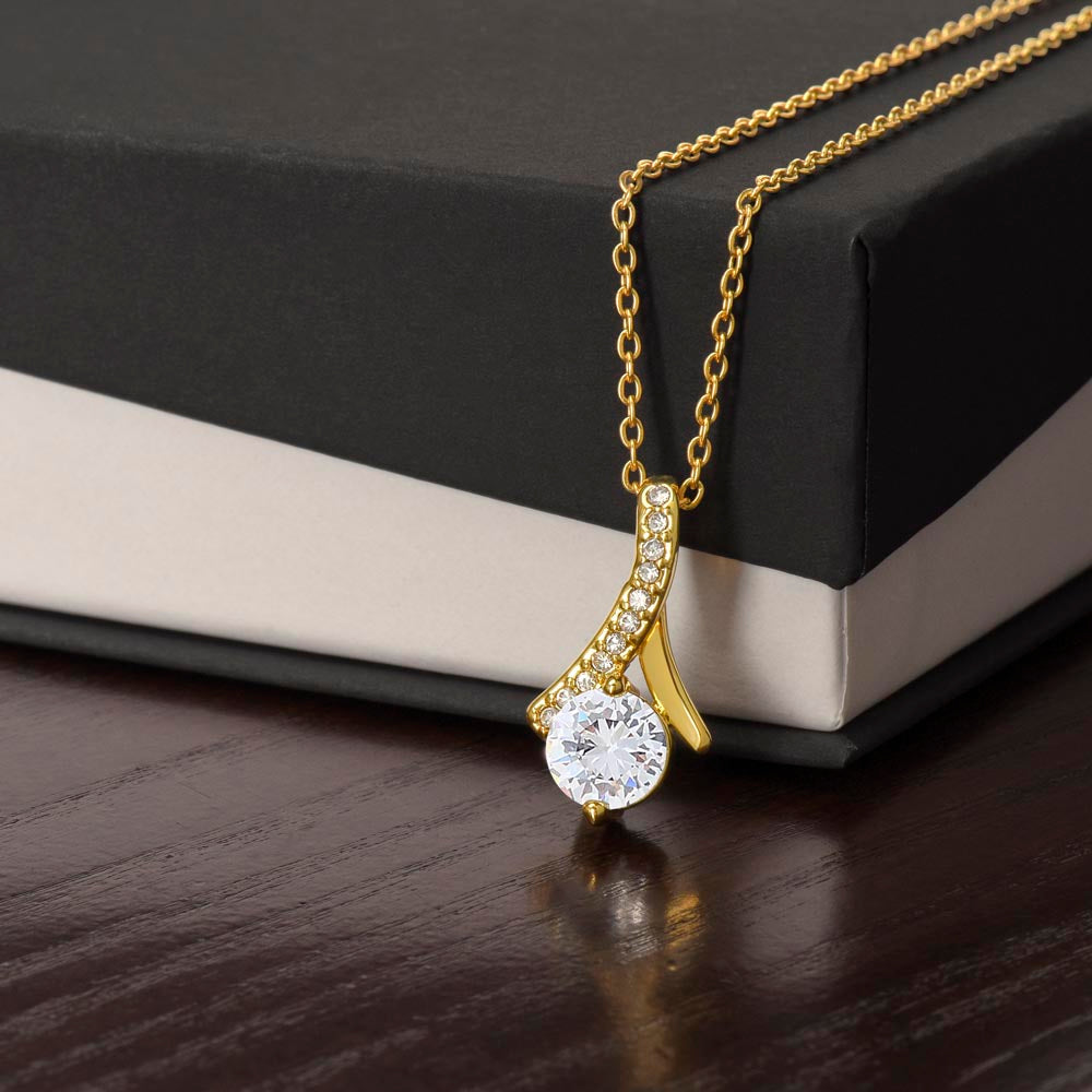 Forever Yours – Dainty Necklace With Sparkle
